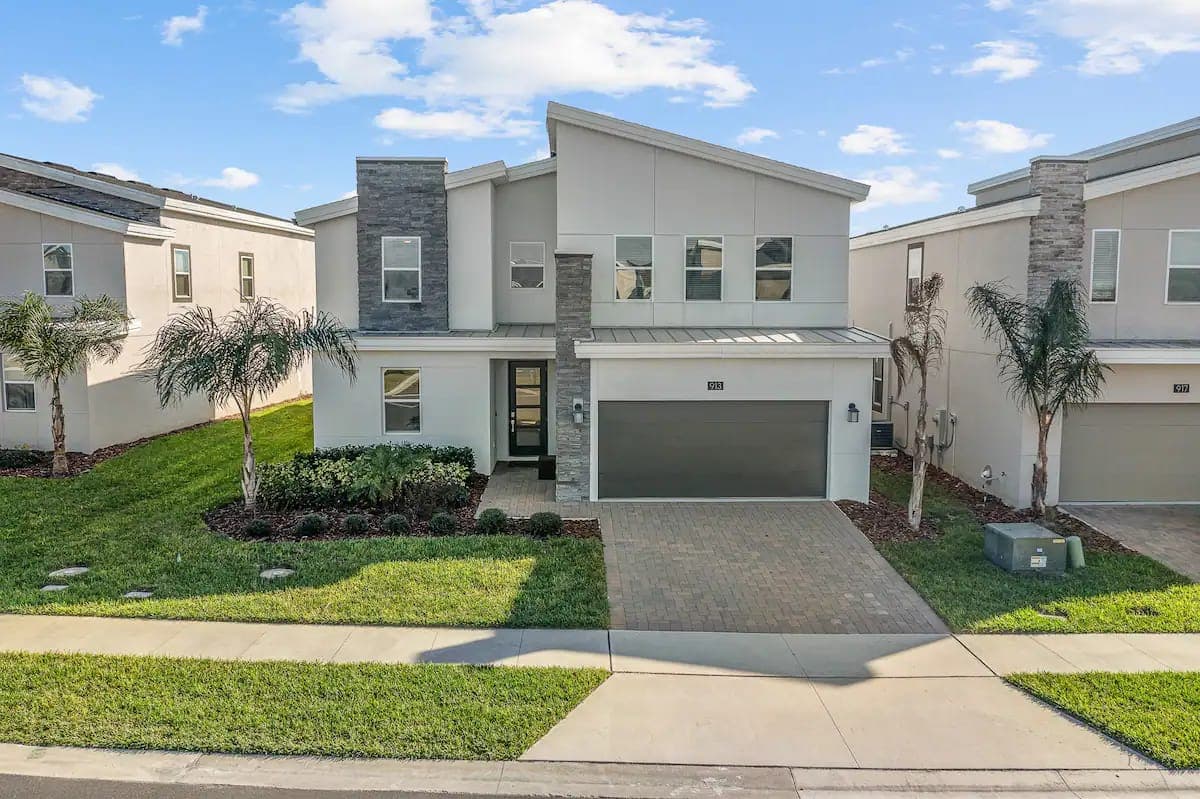 Sunshine Villa at ChampionsGate
