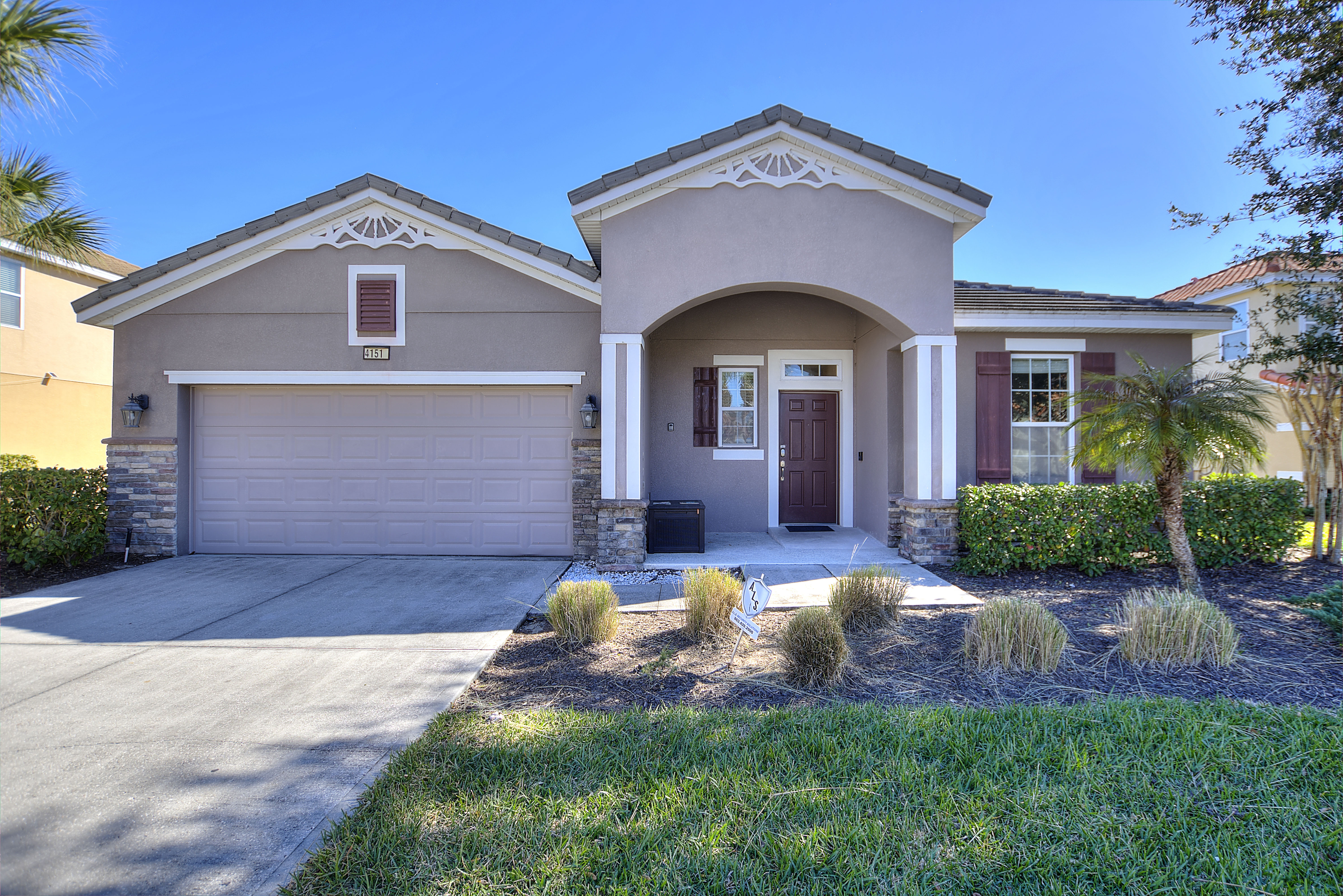 Luxury Orlando vacation villa with private pool at Solterra Dream Villa, minutes from Walt Disney World